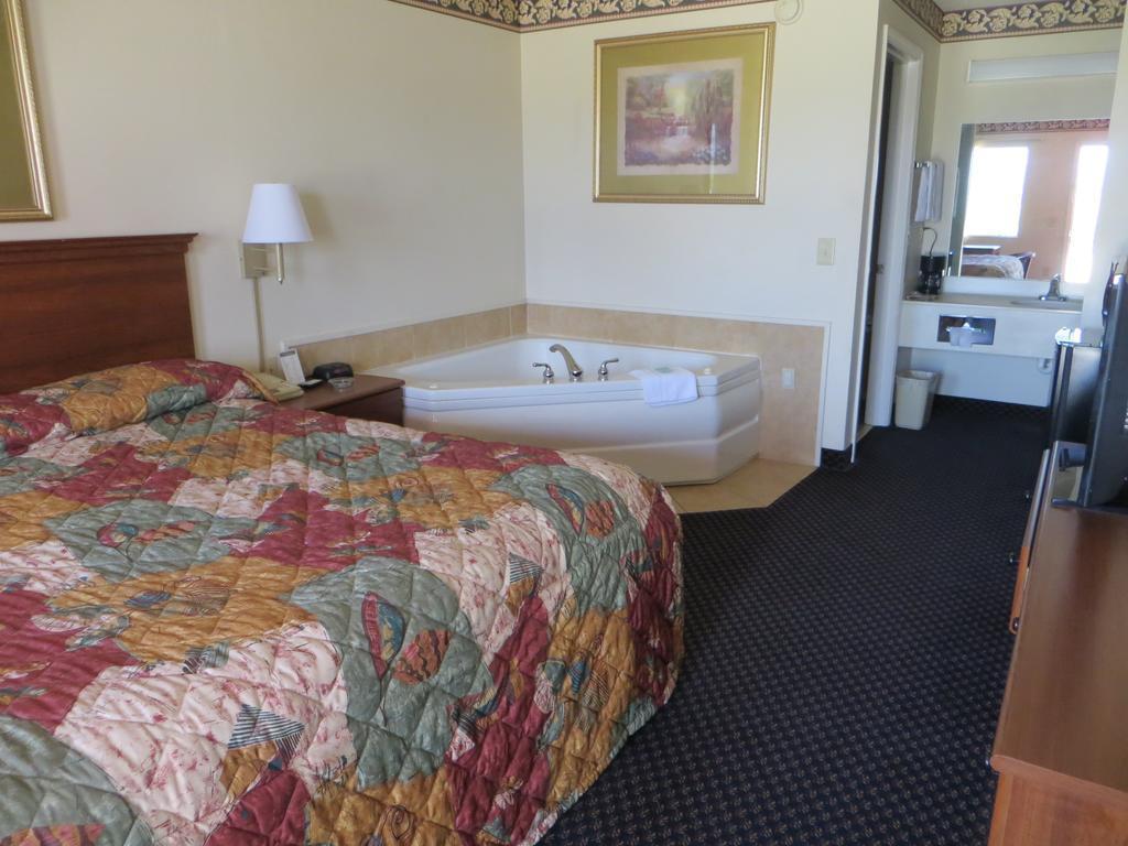 Clairmont Inn Jasper Buitenkant foto